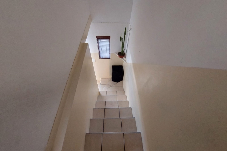 2 Bedroom Property for Sale in Woodlands Western Cape